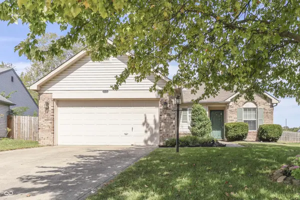 8526 Country Meadows DR, Indianapolis, IN 46234