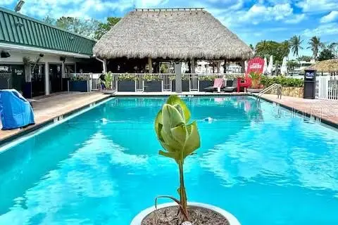 7150 N TAMIAMI TRL #C216, Sarasota, FL 34243