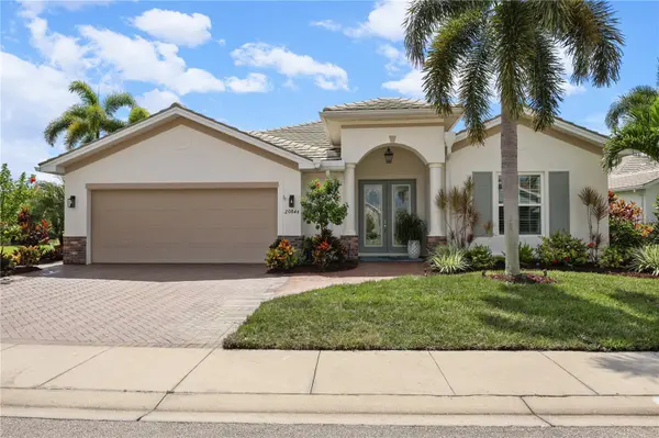 20844 CASTLE PINES CT, North Fort Myers, FL 33917