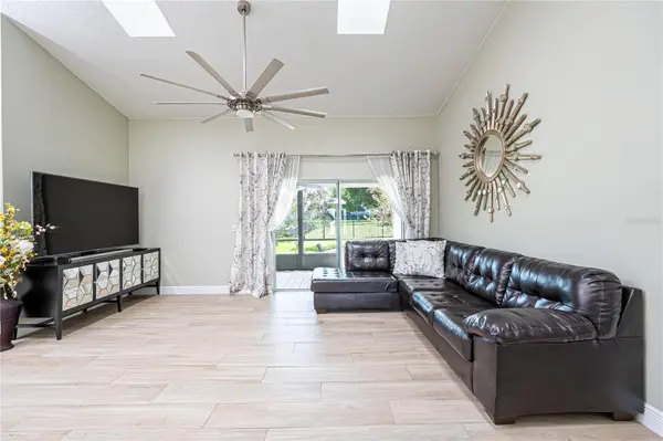 12845 FORESTEDGE CIR, Orlando, FL 32828