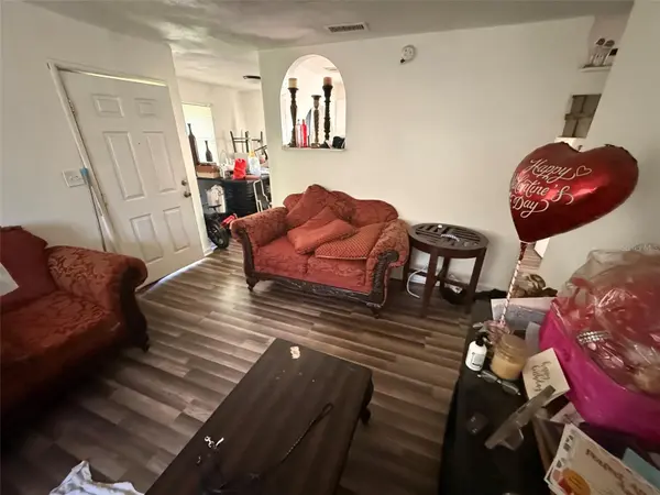 4450 W GORE AVE, Orlando, FL 32811