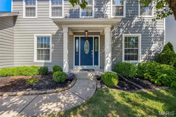 12137 Fahrpark LN, St Louis, MO 63146