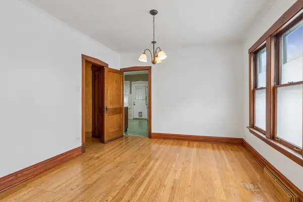 5228 N Ludlam AVE, Chicago, IL 60630