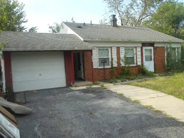 2111 219th ST, Sauk Village, IL 60411