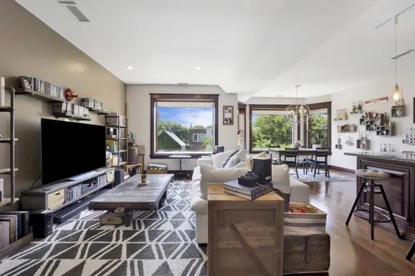 3106 W Lyndale ST #3B, Chicago, IL 60647