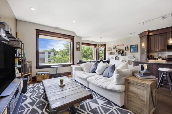 3106 W Lyndale ST #3B, Chicago, IL 60647