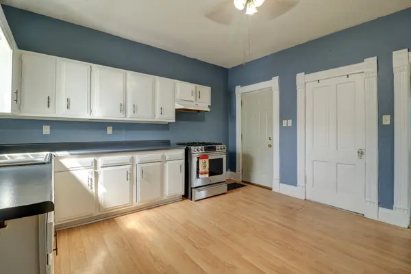 512 E 3rd ST, Rock Falls, IL 61071