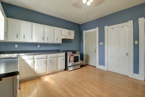 512 E 3rd ST, Rock Falls, IL 61071