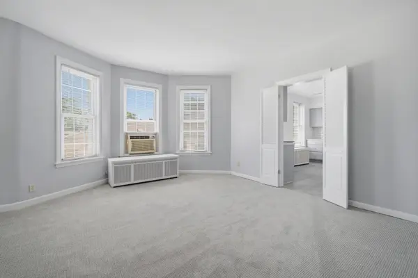 7314 N Crawford AVE #2, Lincolnwood, IL 60712