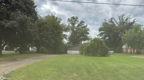 1612 W Lincoln WAY, Marshalltown, IA 50158