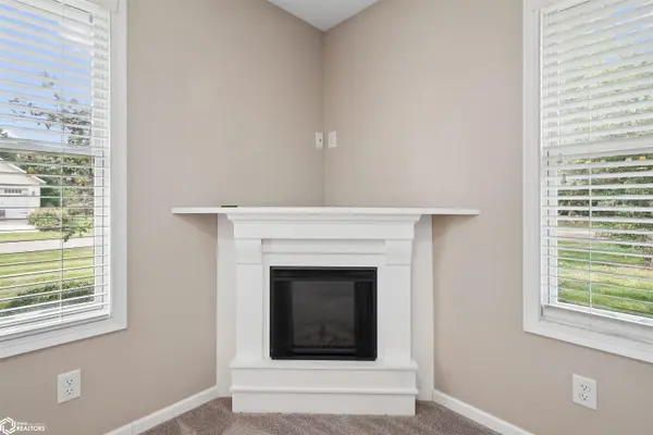 1100 Perry ST, Mount Pleasant, IA 52641