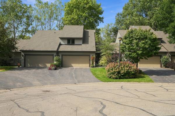 3683 Widgeon WAY, Eagan, MN 55123