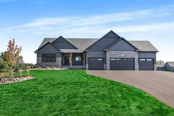 17961 Staples ST NE, Ham Lake, MN 55304