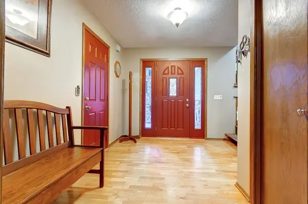 22710 Pinto LN, Lakeville, MN 55044