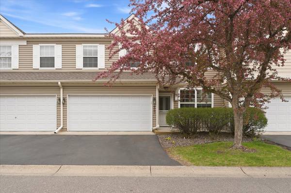 18902 96th PL N, Maple Grove, MN 55311