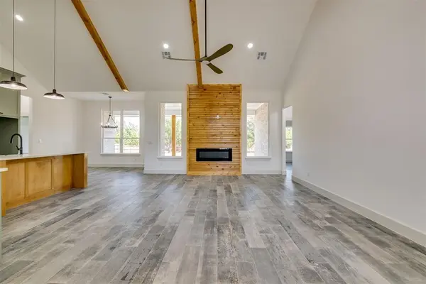 1878 cattle DR, Guthrie, OK 73044