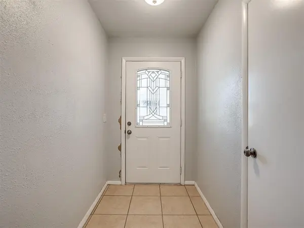 8900 S Hillcrest DR, Oklahoma City, OK 73159