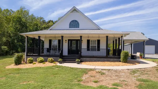 305 Maxwell Branch Rd, Cottontown, TN 37048