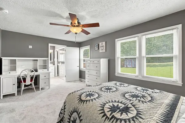 2108 Crystal Dr, Nashville, TN 37210
