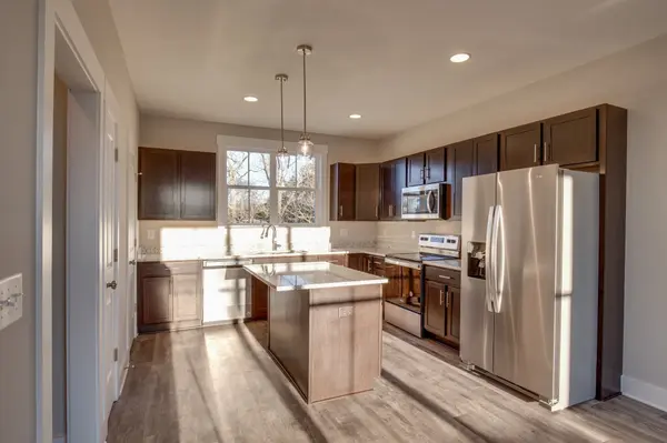 406 Harper Lndg, Chapel Hill, TN 37034
