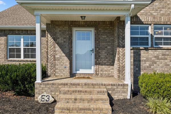 53 Morgan Rd, Lafayette, TN 37083