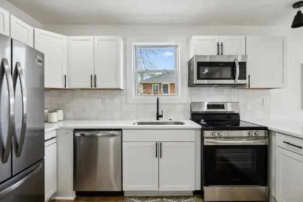 4003 Cedar Cir, Nashville, TN 37218
