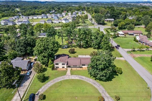 400 Nesbitt Ln, Madison, TN 37115
