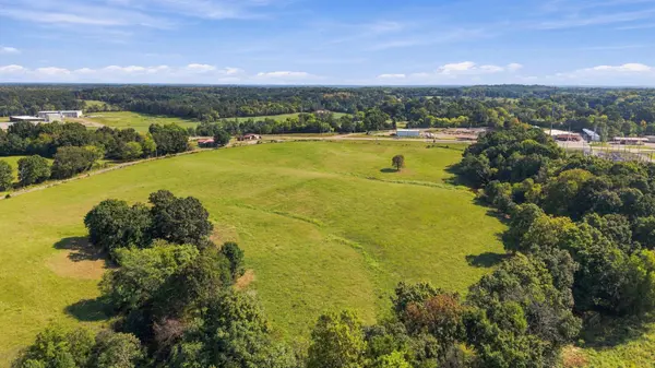 1 Highway 46, Bon Aqua, TN 37025
