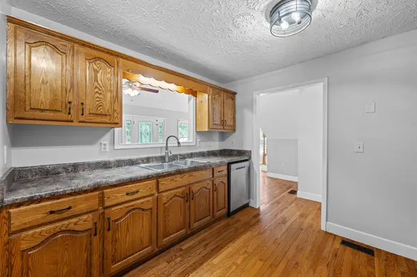 496 Highland Dr, Dunlap, TN 37327