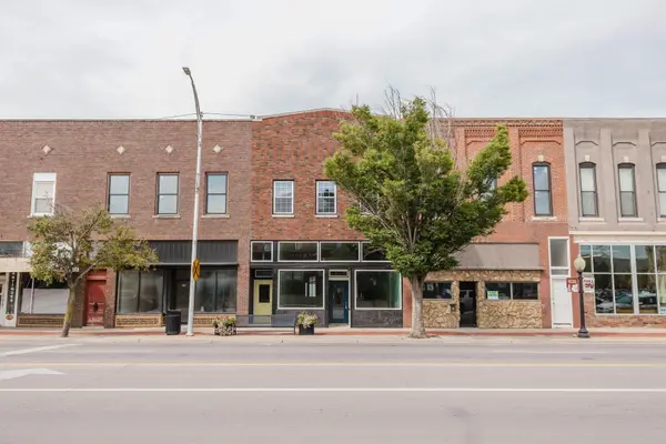 419 N Main, Newton, KS 67114