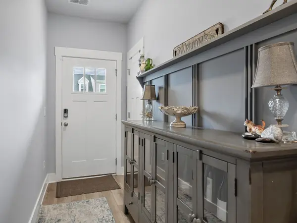 105 Thronfield DR, Greenville, SC 29605
