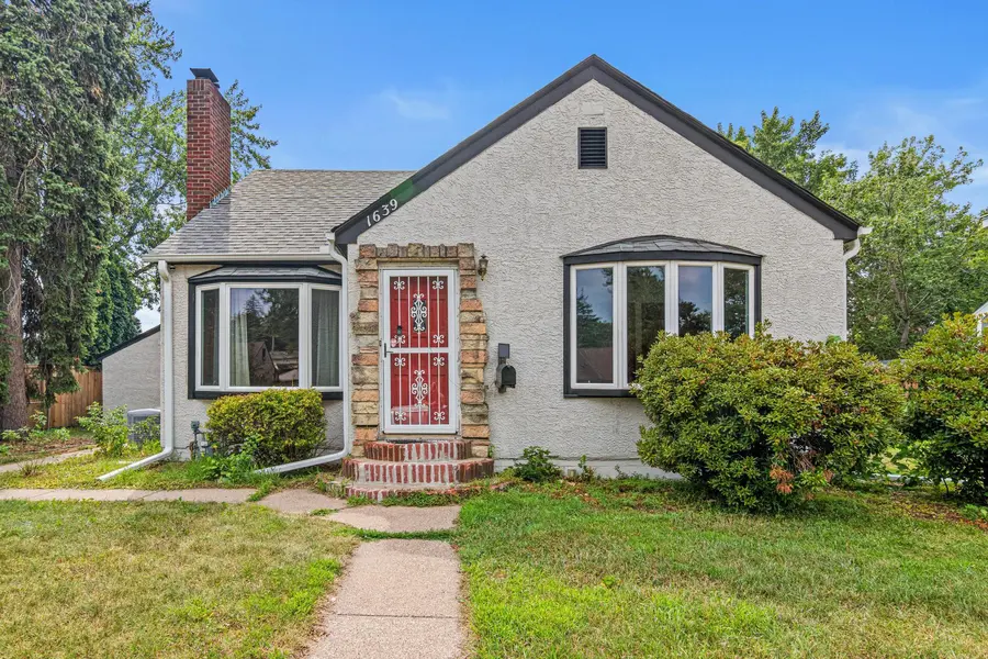 1639 Chamber ST, Saint Paul, MN 55106