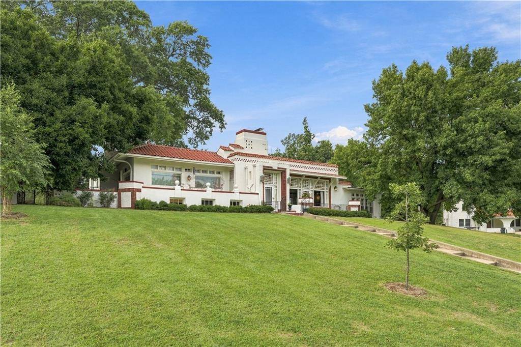 2204 Washington BLVD, Kansas City, KS 66102
