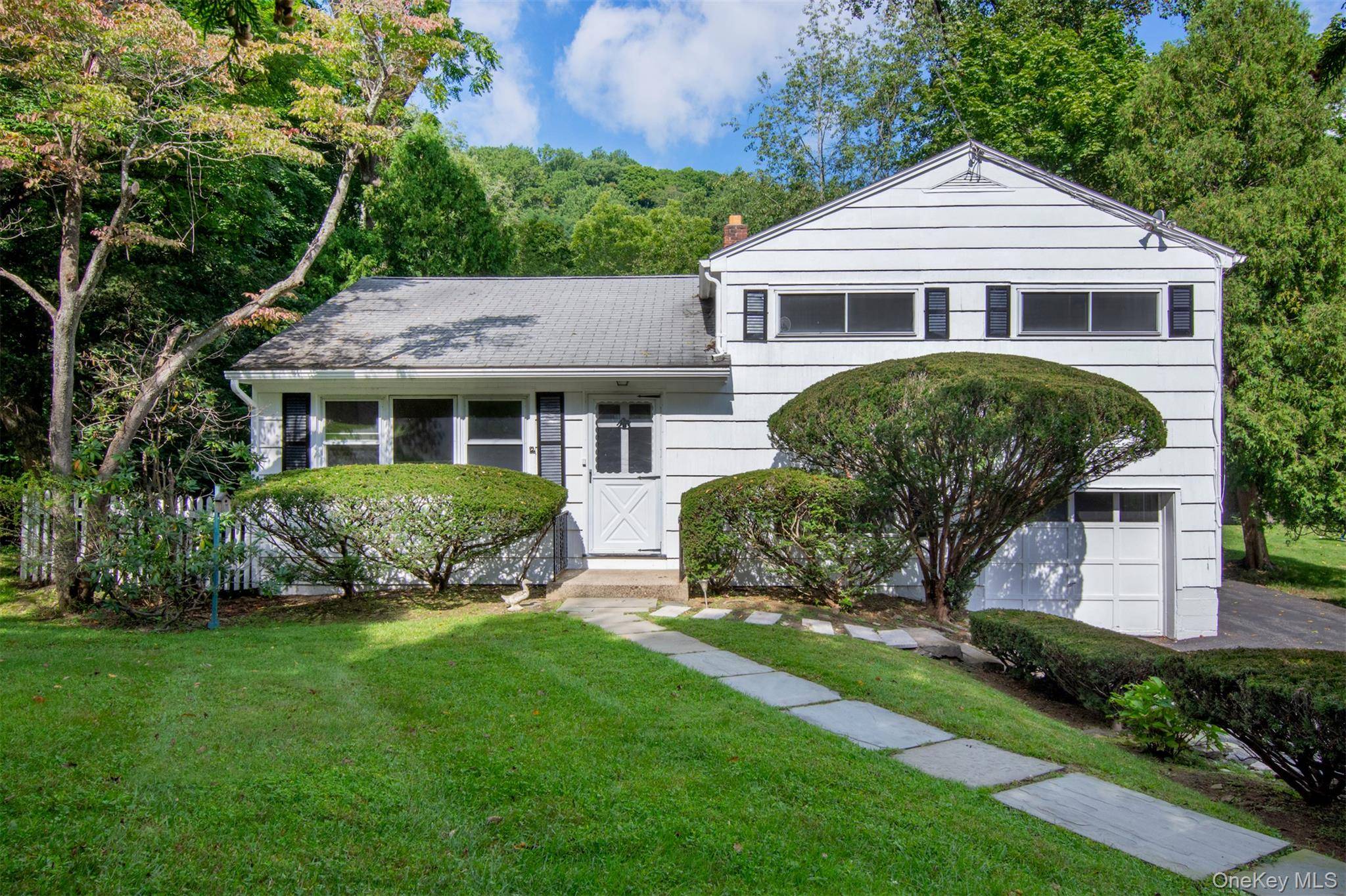 582 Washington AVE, Pleasantville, NY 10570