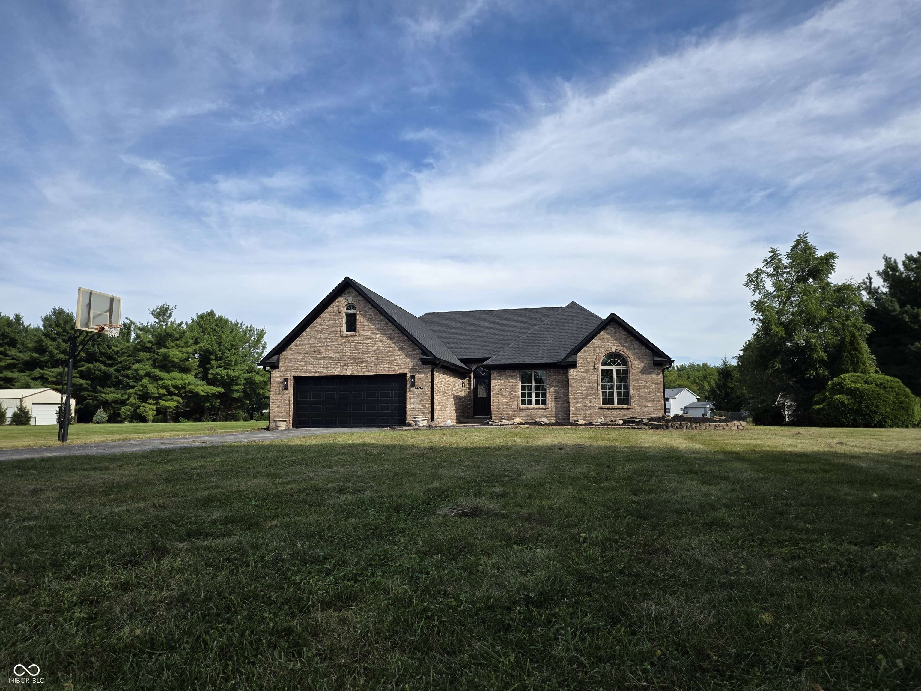 6694 E County Road 900 RD N, Brownsburg, IN 46112