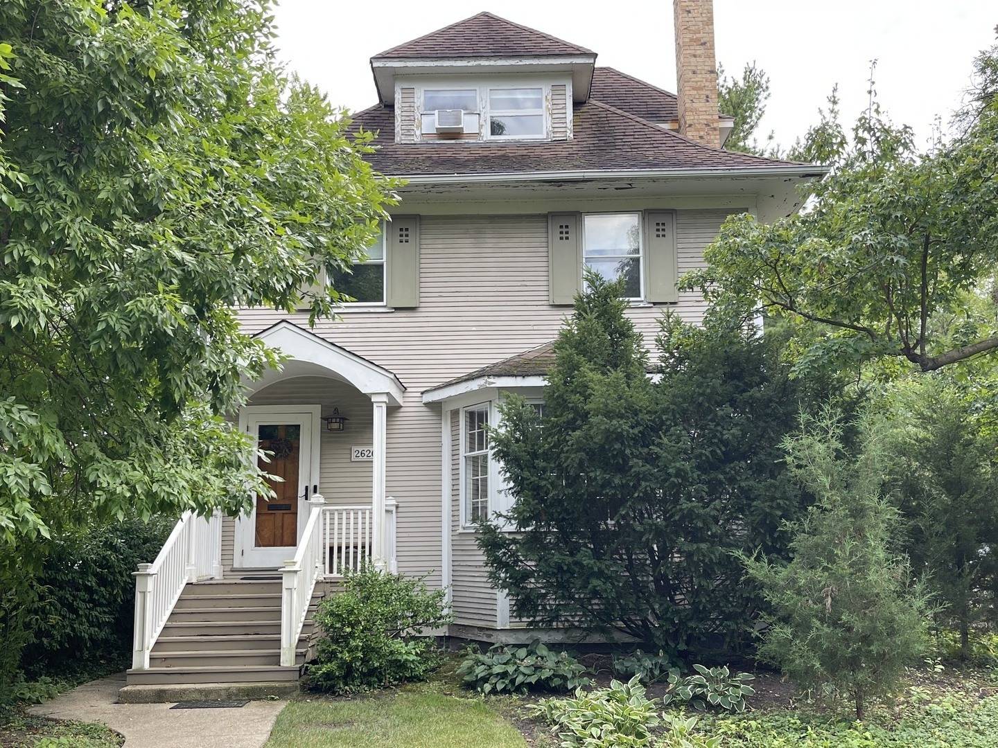 2626 Isabella ST, Evanston, IL 60201