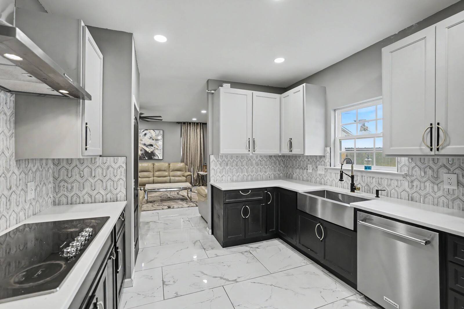 709 Keeton Ct, Old Hickory, TN 37138