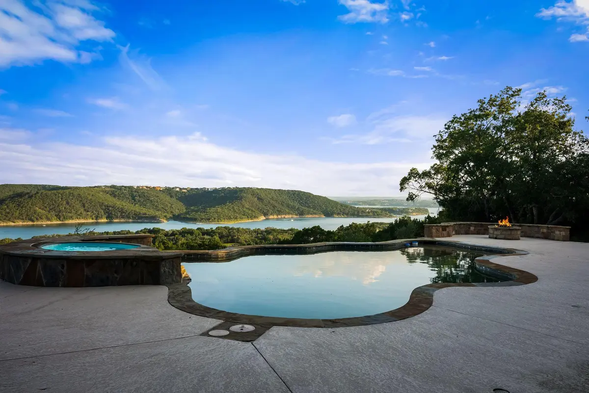 8145 Lake Mountain LN, Leander, TX 78641