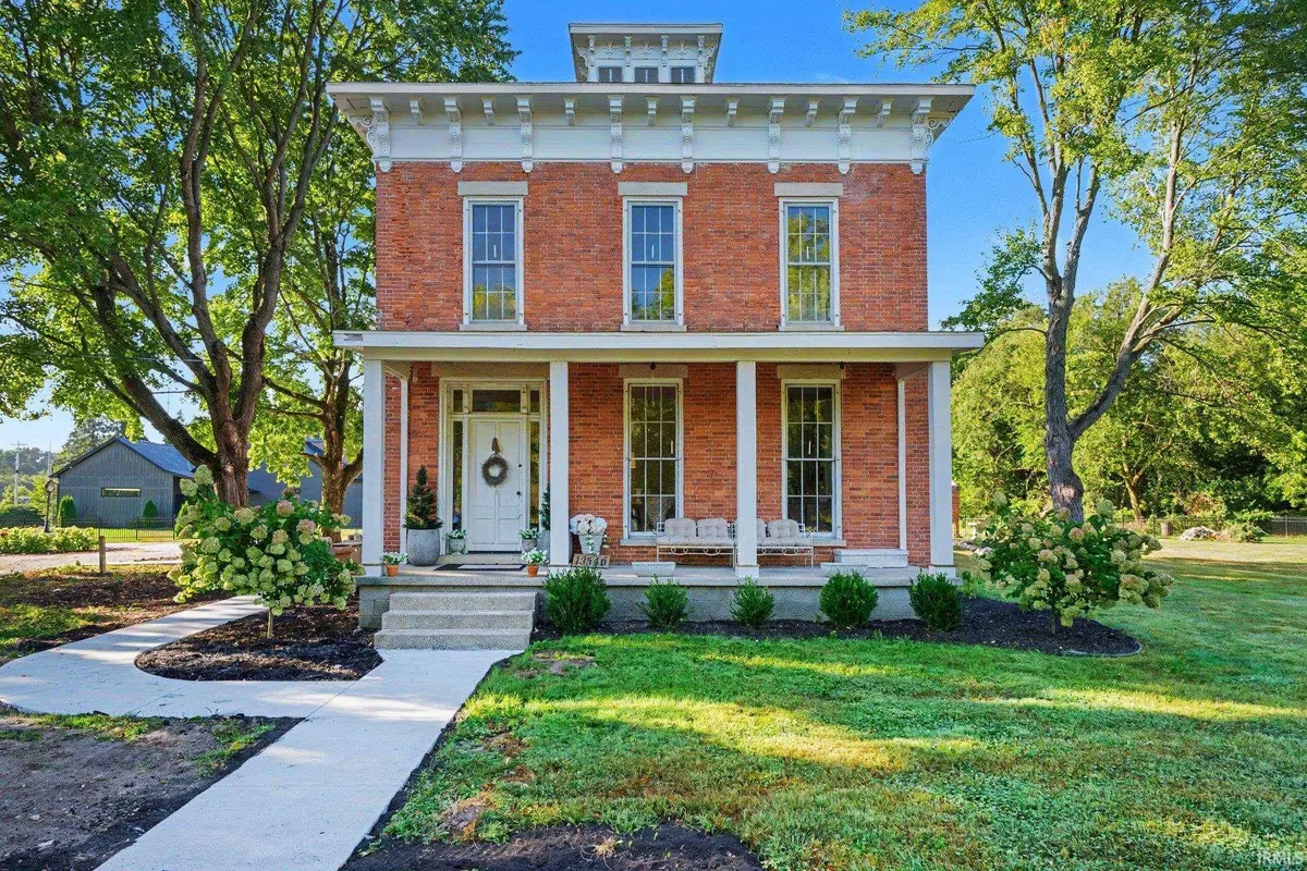 13546 Brick RD, Granger, IN 46530