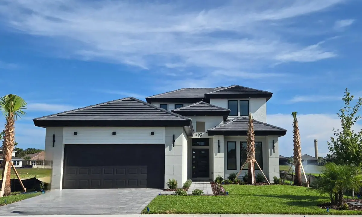 19 DEL PALMA DR, Palm Coast, FL 32137