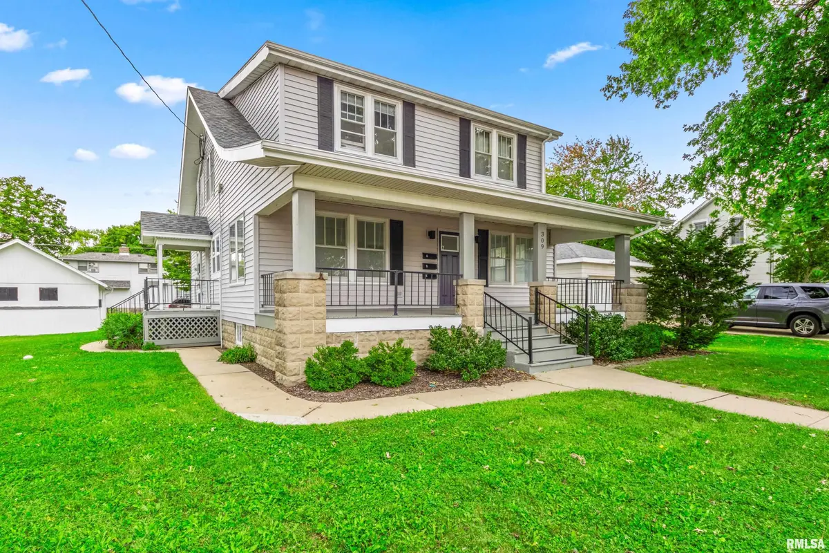 309 E ADAMS ST, Morton, IL 61550