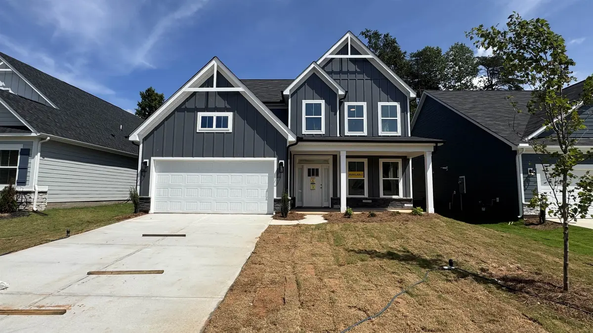 1124 Stable WAY, Landrum, SC 29356