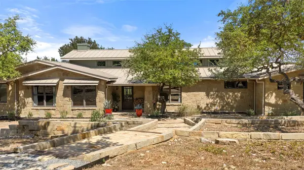 10598 Davy Crockett DR, Austin, TX 78737