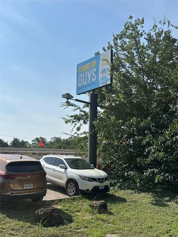 11802 N IH 35 HWY, Austin, TX 78753