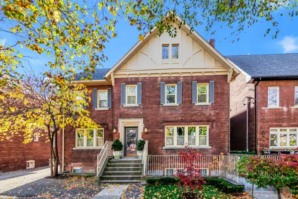 113 Chaplin CRES #2nd Floor, Toronto C03, ON M5P 1A6