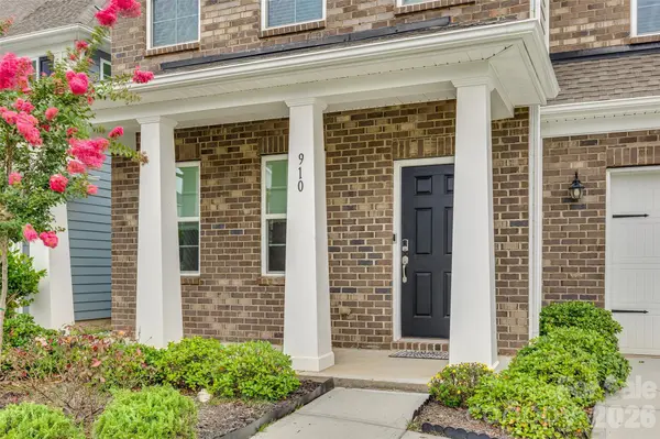 910 Ashton Oak CT, Fort Mill, SC 29715