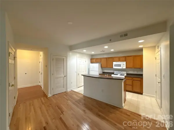 718 W Trade ST #408, Charlotte, NC 28202