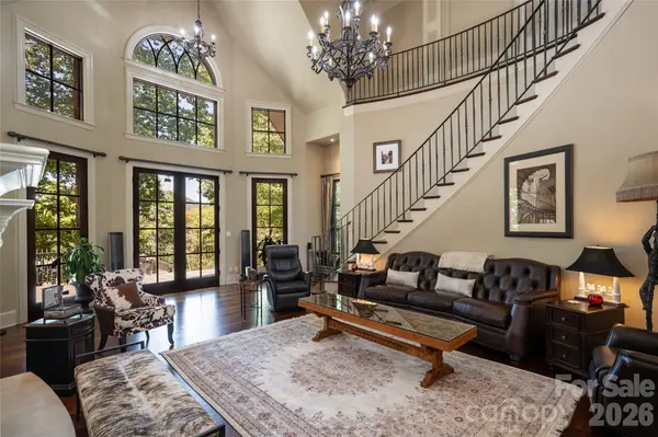 204 Secluded Hills LN, Arden, NC 28704