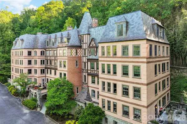 185 Macon AVE #A2, Asheville, NC 28804