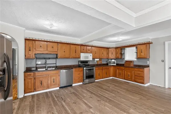 1008 N 14th ST, Leavenworth, KS 66048
